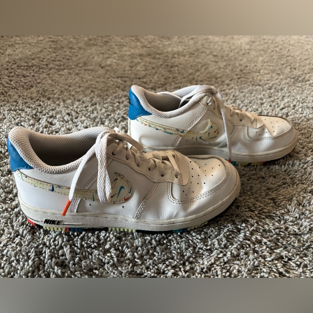 Nike Air Force 1 Low Kids White Sneakers with Multicolor Details Size 3Y